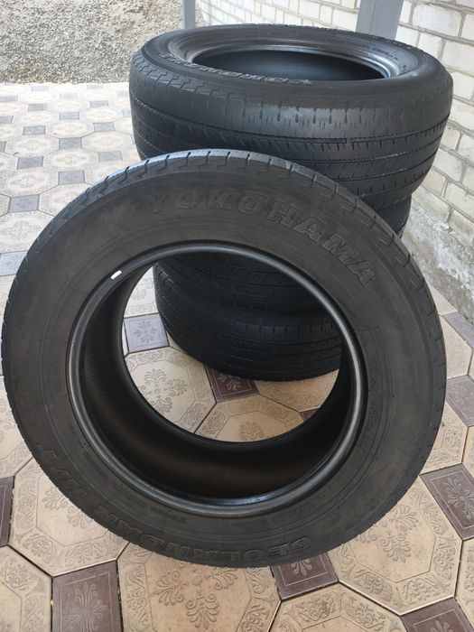 Yokohama 265/60/18 продам