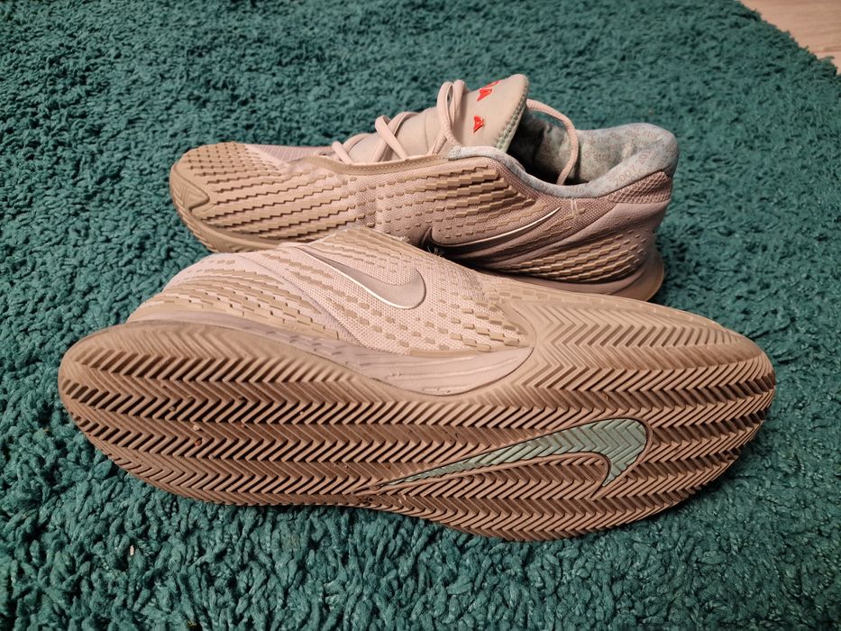 Nike vapor Cage 45