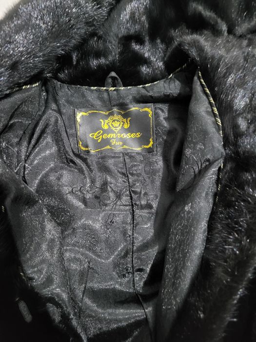 Шуба норковая         .