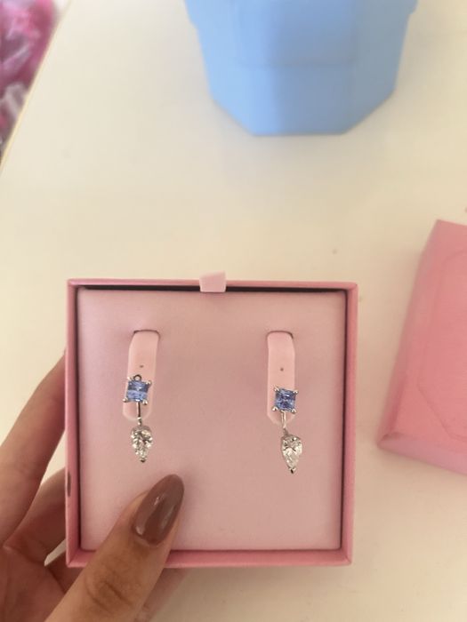 Swarovski обеци чисто нови