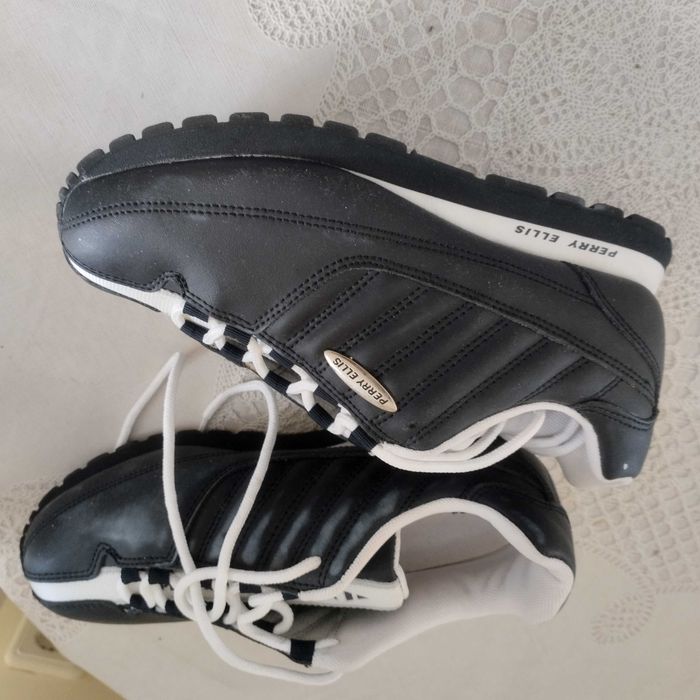 Продавам нови маратонки