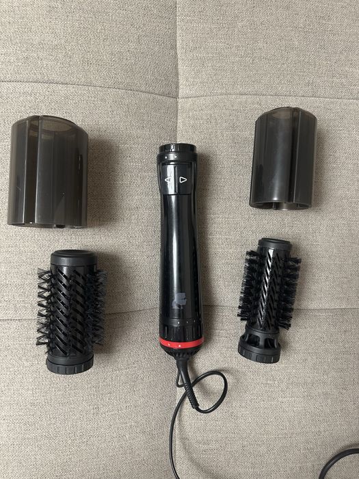 Продается фен-щетка