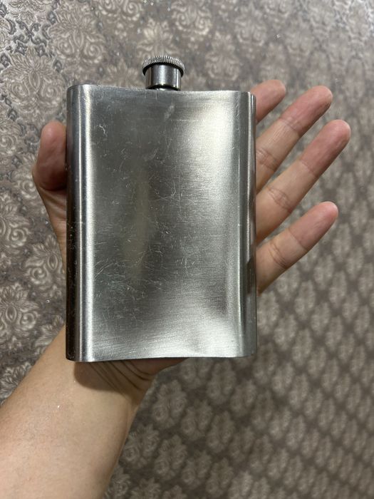 Фляжка под спиртное новая