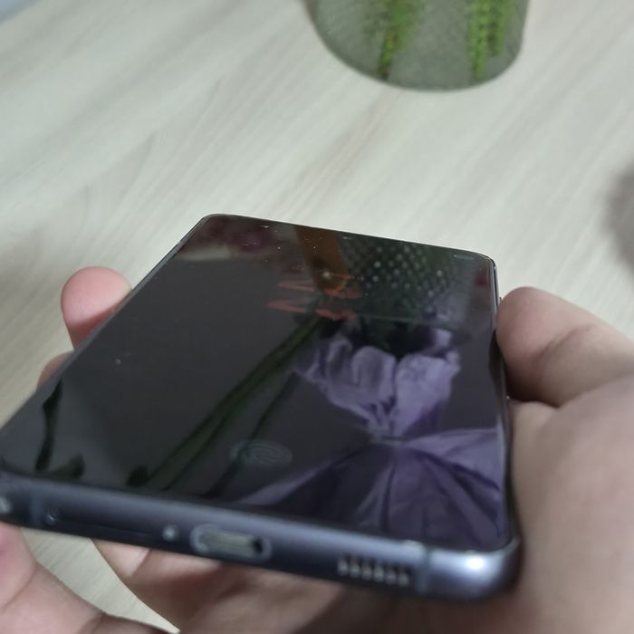 Samsung S21 FE с коробкой