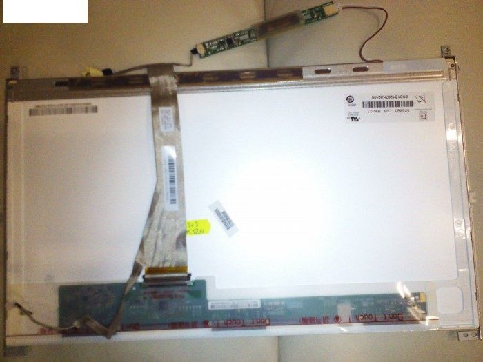 Display Asus K52N,X52N,15,6'' LCD ccfl-IMPECABIL sauK52J,K52F- LED