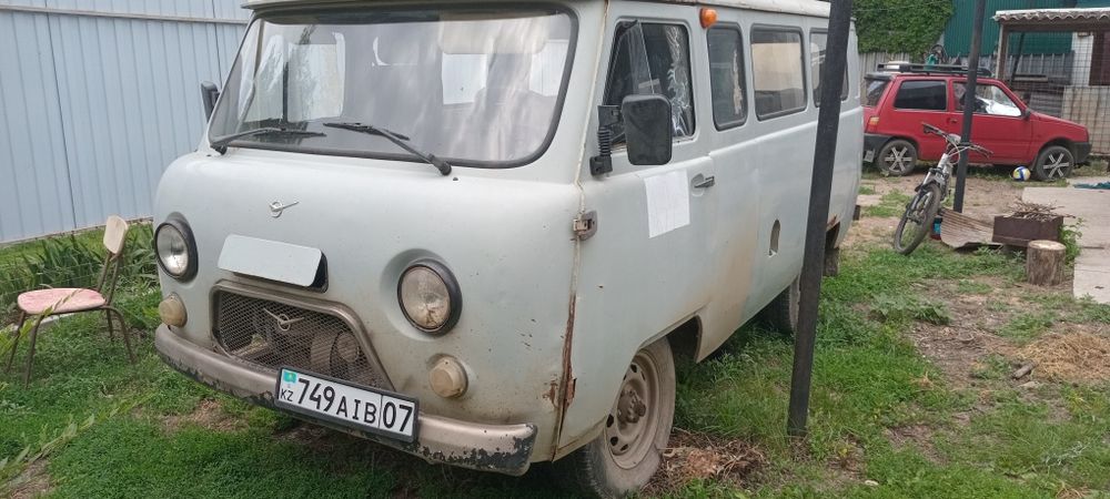 Продам уаз без двигателя 2011 год с документами