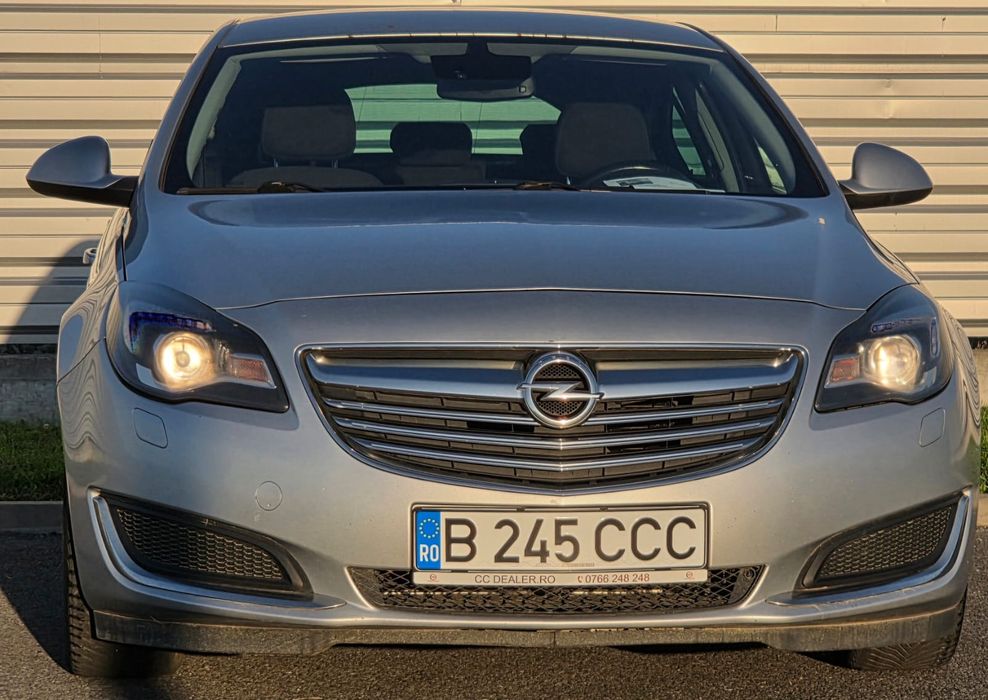Opel Insignia  2014 2.0 Diesel 140 Cp