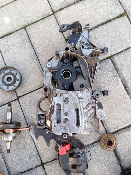 Drujba piese Husqvarna 562