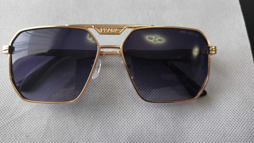 Ochelari de soare Prada gold polarizat