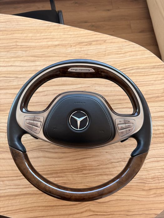 Воланът е свален от S класа w222