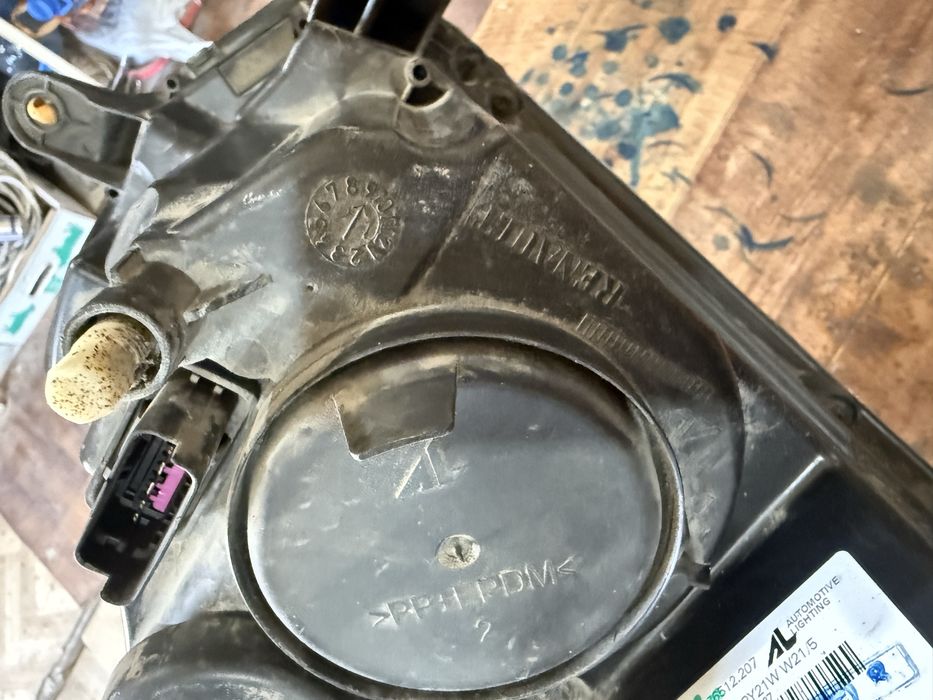 Фара ларгус, логан, сандеро , оригинал бош левая