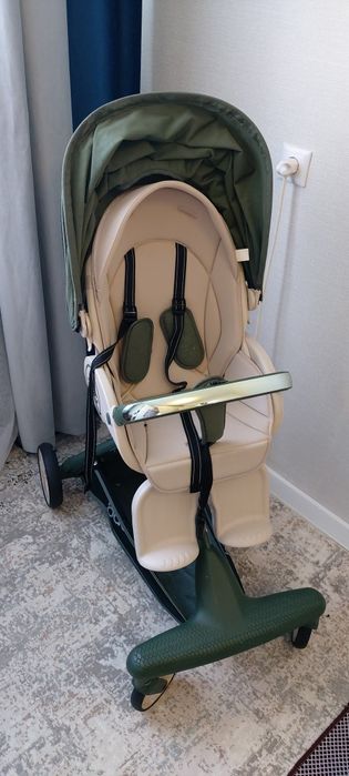 Продам коляску в хорошем состояние