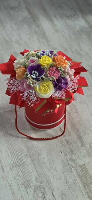 Букети от соев восък