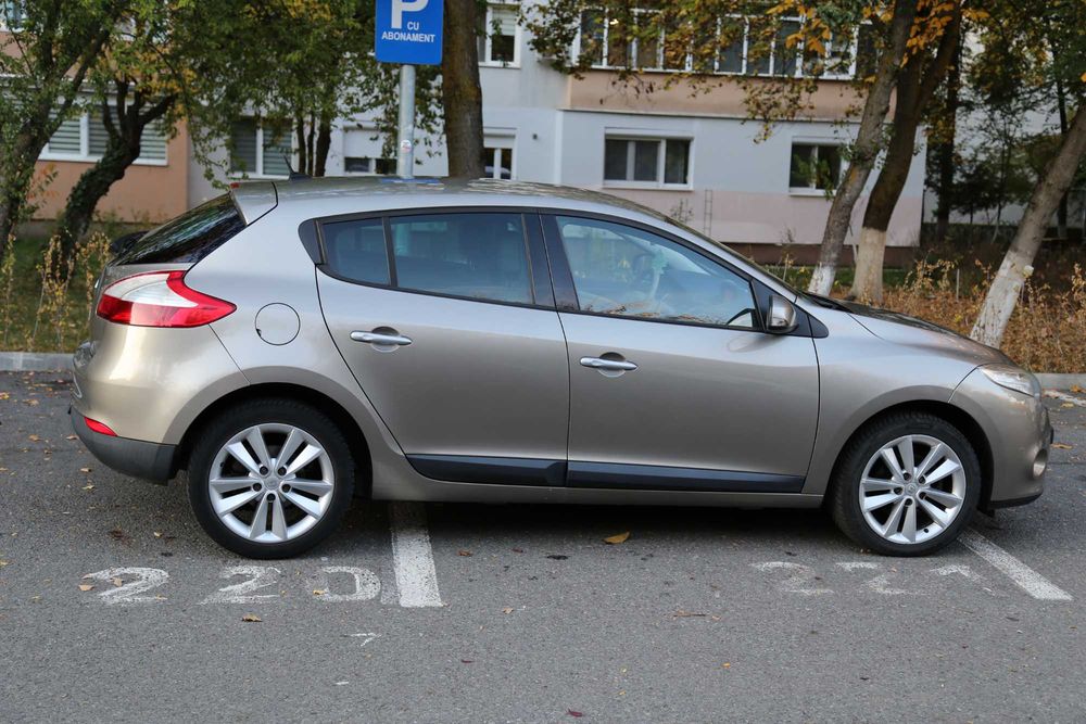 RENAULT Megane 2009 — imagine 3