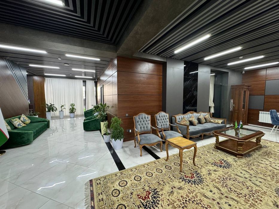 Продаётся Безнес Центр Новый: