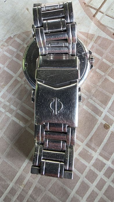 Часовник candino
