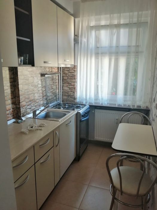 Închiriez garsonieră Ploiesti piata victoriei