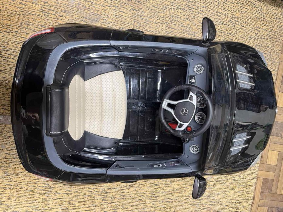 Детска акумулаторна кола Mercedes
