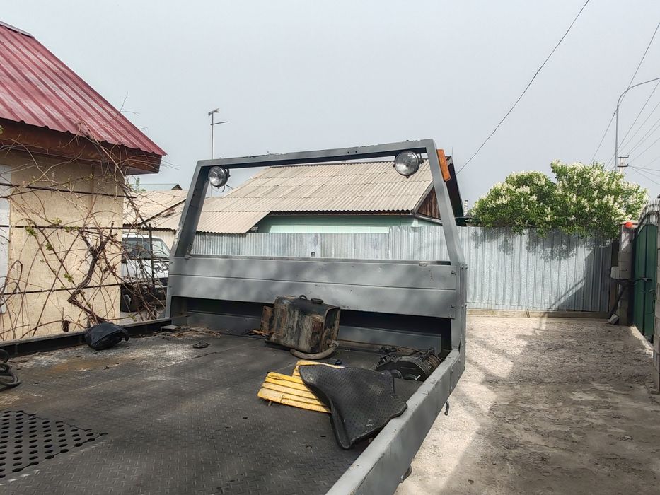 Продам  платформу на эвакуатор