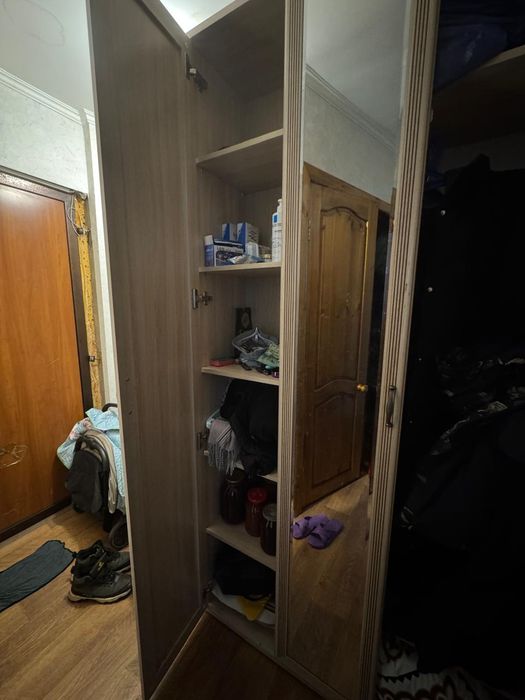 Продам шкаф для коридора