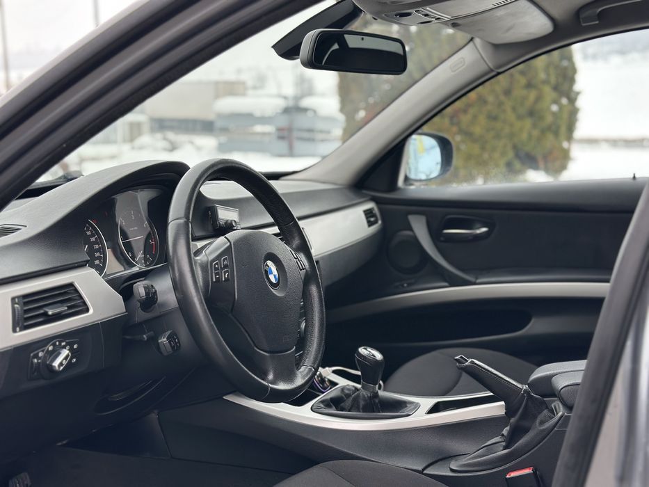 BMW Seria 3 E90 2.0 Diesel 2009 Facelift-6+1cTrepte Auto/Impecabill