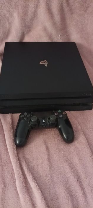 Playstation 4 pro 1tb