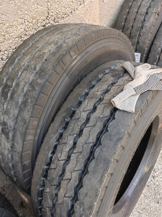 *НОВИ* гуми BRIDGESTONE 235/75/17.5