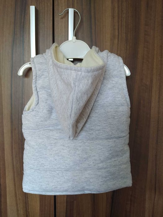 Бебешки дрешки блузи / дънки /елек размер 80 и 80/86