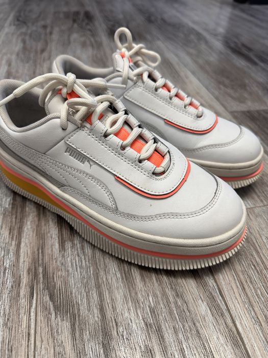 Дамски кецове Puma и Converse