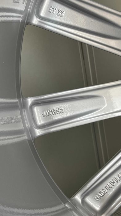 Jante Omanyt VOLKSWAGEN 19" Memphis 5N0601025K