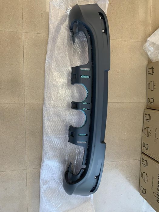 Задна броня R32 за VW GOLF 5 04-08 година