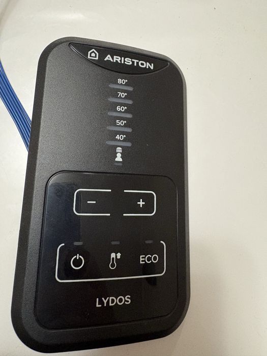 Тетмостат и тъч за бойлер Ariston