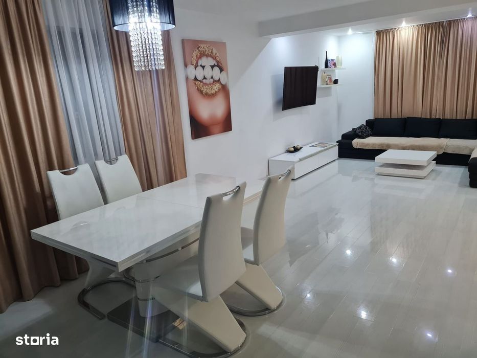Casa premium cu piscina, panouri solare si teren de 520 mp – Giarmata