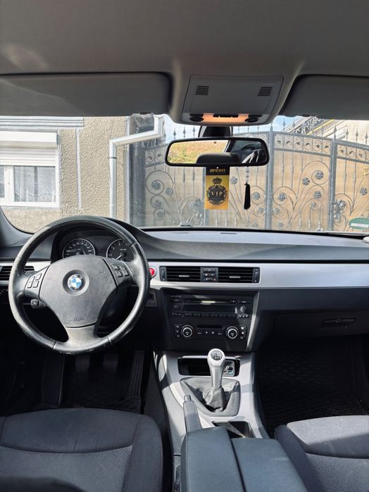Schimb BMW e90 318 i și Opel astra H 1.7 cdti cu BMW e60