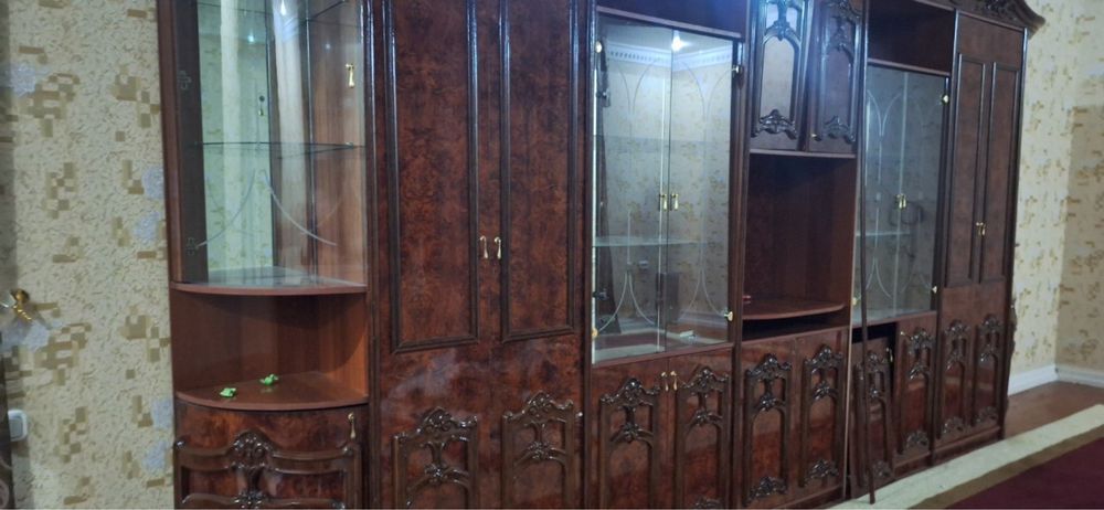 Mexmonxona uchun stenka