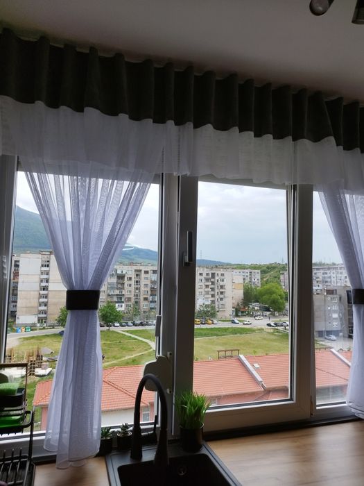 Пердета за хол, кухня и детска стая