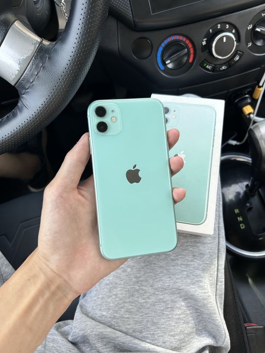 Продам Айфон 11 64gb 70%