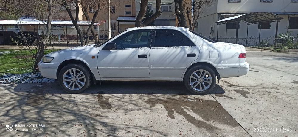 Toyota Camry 20 hechbek