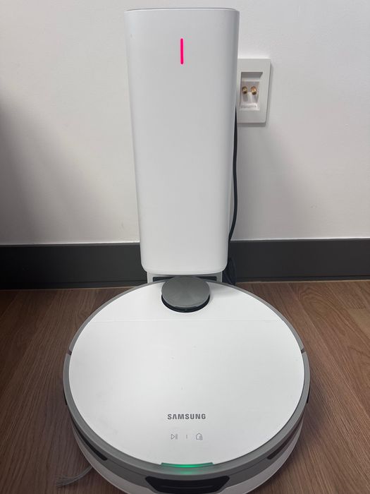 Продам робот пылесос