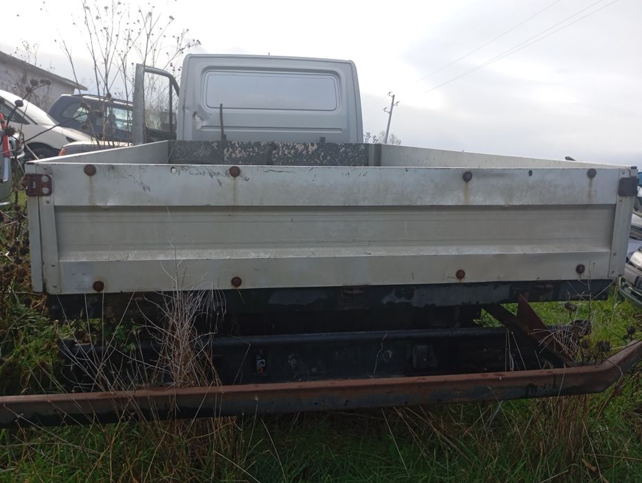 Каросерия и шаси  от Мерцедес Спринтер 3,70 метра дължина