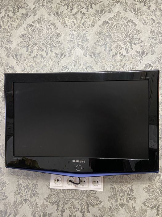 Телевизор Samsung 32