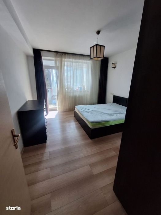 Tomis Plus, 2 camere, mobilat, LOC PARCARE PROPRIU