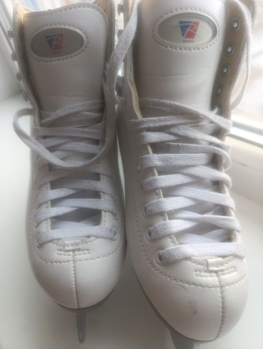 Коньки фигурные Riedell размер 35-36