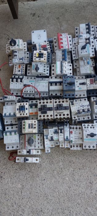 Siguranțe electrice automate