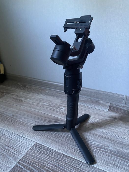 Стабилизатор DJI Ronin SC