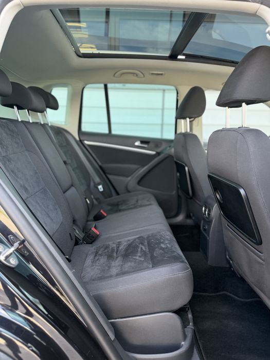 Volkswagen Tiguan Volkswagen Tiguan 2.0TDI DSG 4Motion Panoramic/Led/Carlig/Navigatie/