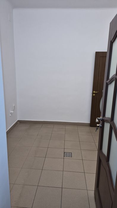 Inchiriez Spatiu COMERCIAL