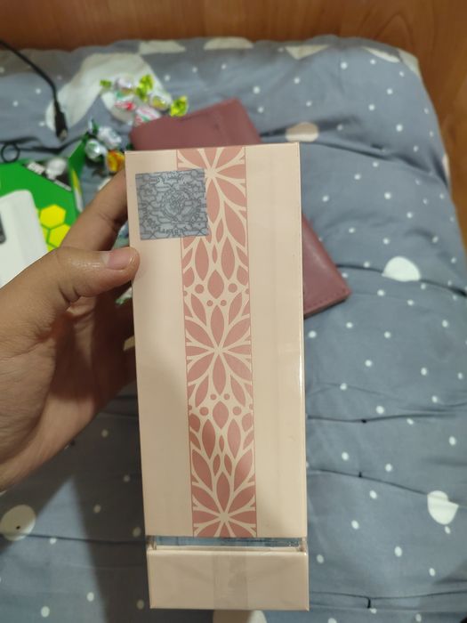 Erkak va ayollar uchun atr