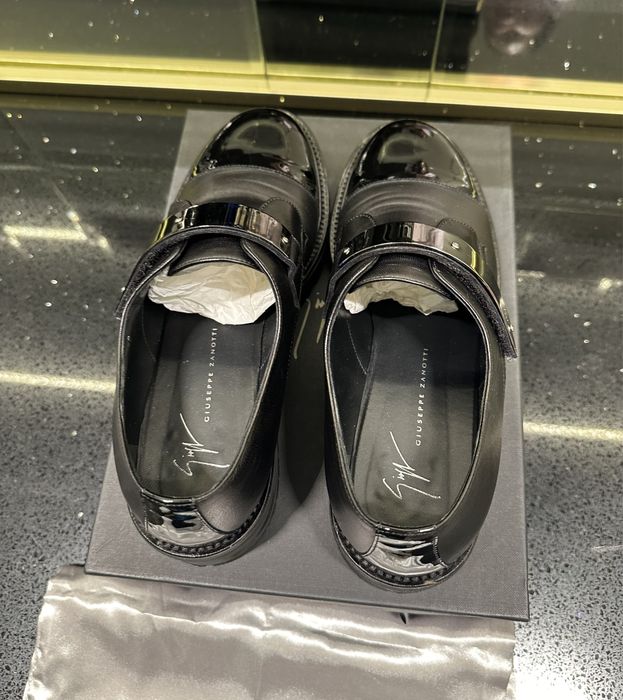 Pantofi Giuseppe Zanotti din piele