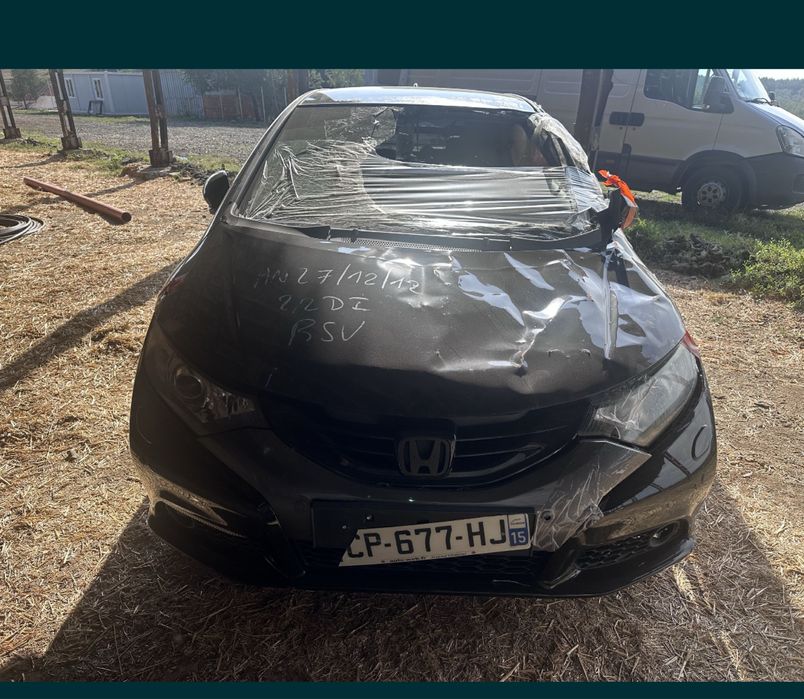 Honda Civic 9  2.2cdti На части